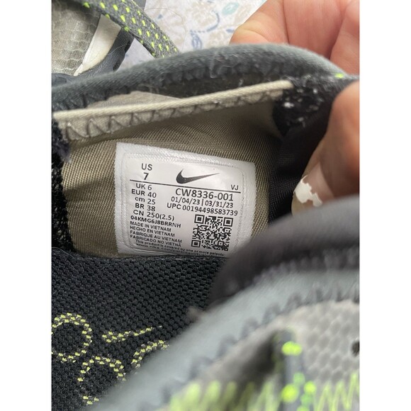 Nike Air Max 2090 Sneakers Running Shoes Athletic Black Green men's size 7 - Picture 6 of 6